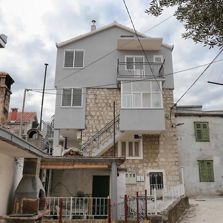 Apartments By The Sea Kastel Kambelovac, Kastela - 8679 外观 照片