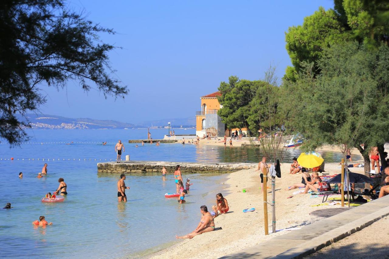 Apartments By The Sea Kastel Kambelovac, Kastela - 8679 外观 照片