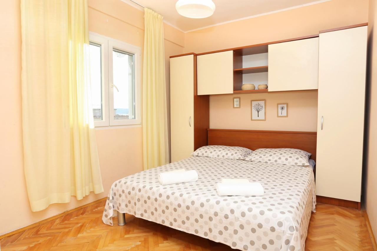Apartments By The Sea Kastel Kambelovac, Kastela - 8679 外观 照片
