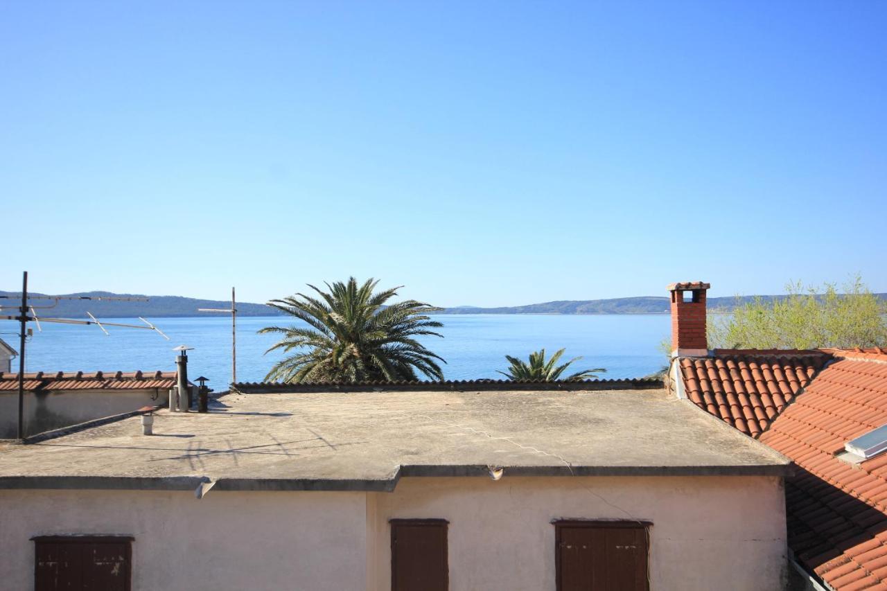 Apartments By The Sea Kastel Kambelovac, Kastela - 8679 外观 照片