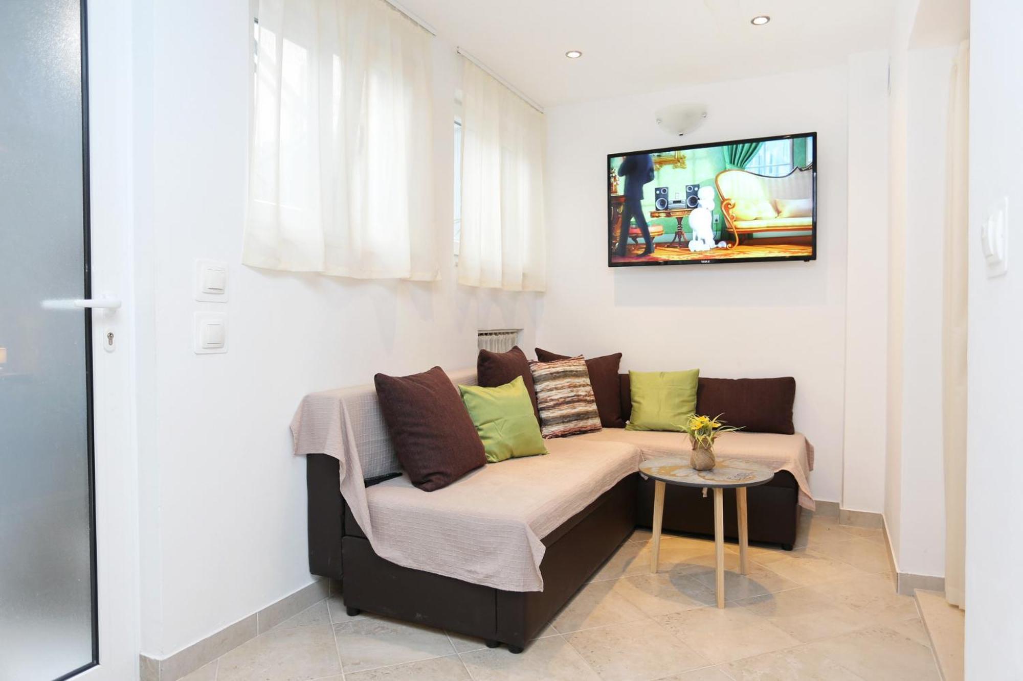 Apartments By The Sea Kastel Kambelovac, Kastela - 8679 客房 照片